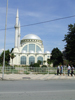 Jedna z mnoha mešit, které ve Škodře potkáte